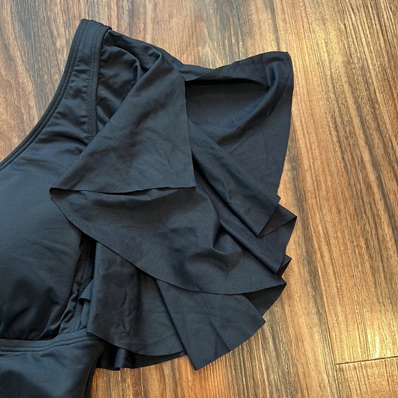 NWOT Bleu Rod Beattie Ruffle Me Up - Picture 8 of 16